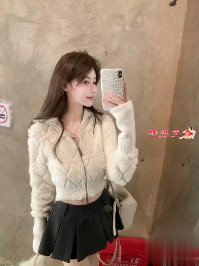 兼职粉嫩 骚话勾引 很润